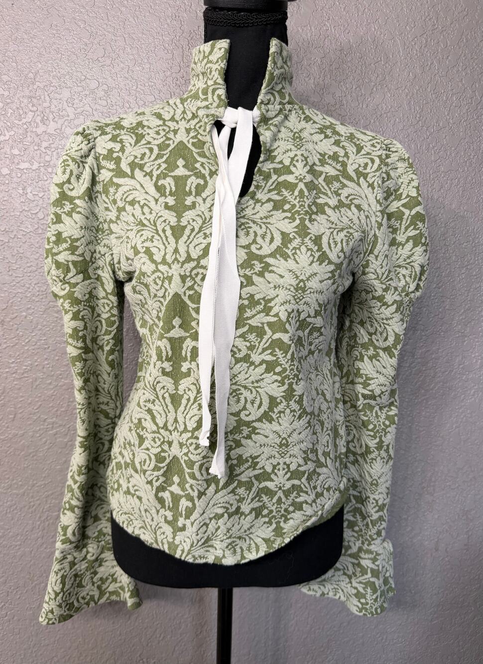 By Anthropologie Womens Sz S Green Paisley Textured Bell Sleeve Puffed Shirt Top